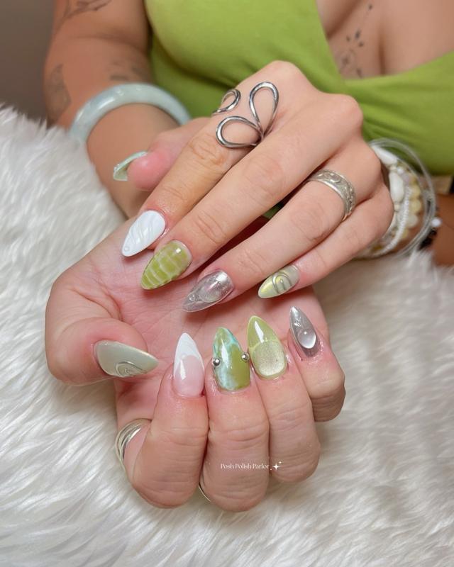 Green and silver 3D nail art